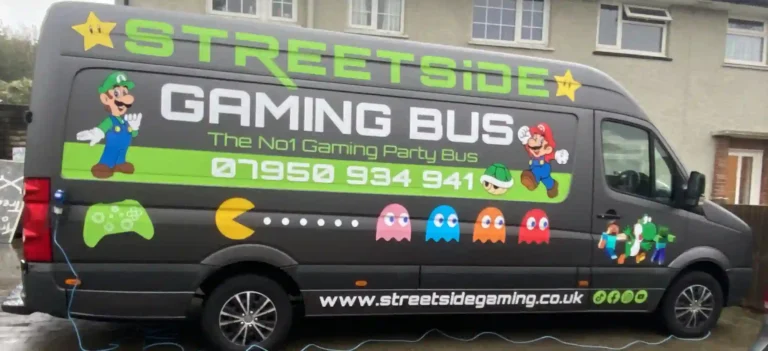 Streetside Gaming Bus